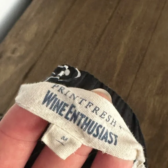 PrintFresh + Wine Enthusiast Espresso Martini Pajamas Medium Women's - Picture 6 of 6